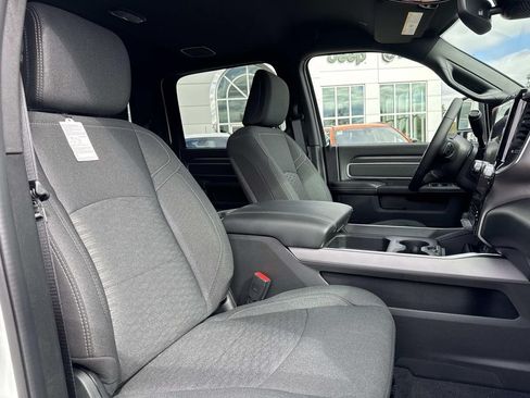 New 2026 RAM 2500 Big Horn AWD/4WD image 24