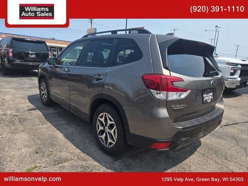 Used 2019 Subaru Forester Premium w/ All-Weather Package AWD/4WD image 6