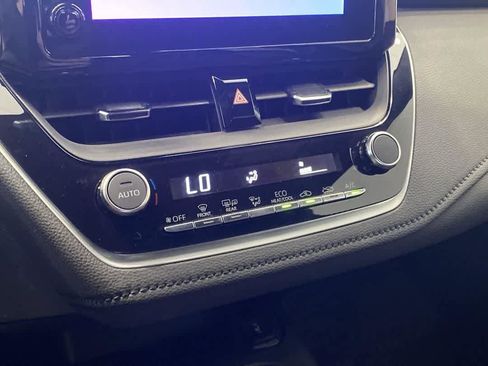 Used 2023 Toyota Corolla XSE image 18