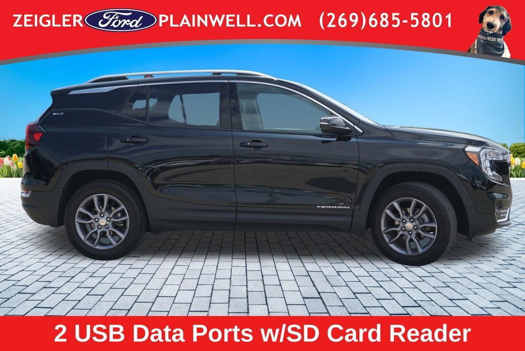 Used 2022 GMC Terrain SLT w/ Tech Package AWD/4WD image 6
