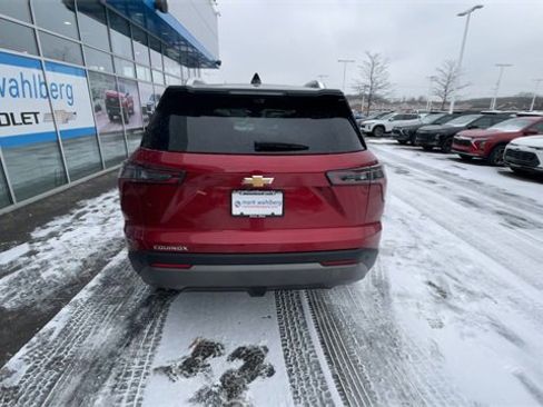 Used 2025 Chevrolet Equinox LT w/ Convenience Package II image 7