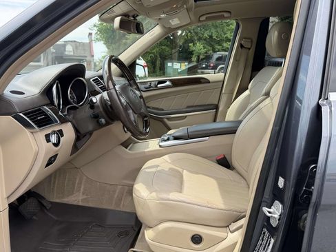 Used 2014 Mercedes-Benz GL 350 BlueTEC 4MATIC image 16