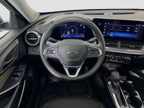 New 2026 Chevrolet Trax ACTIV w/ Sunroof Package image 22