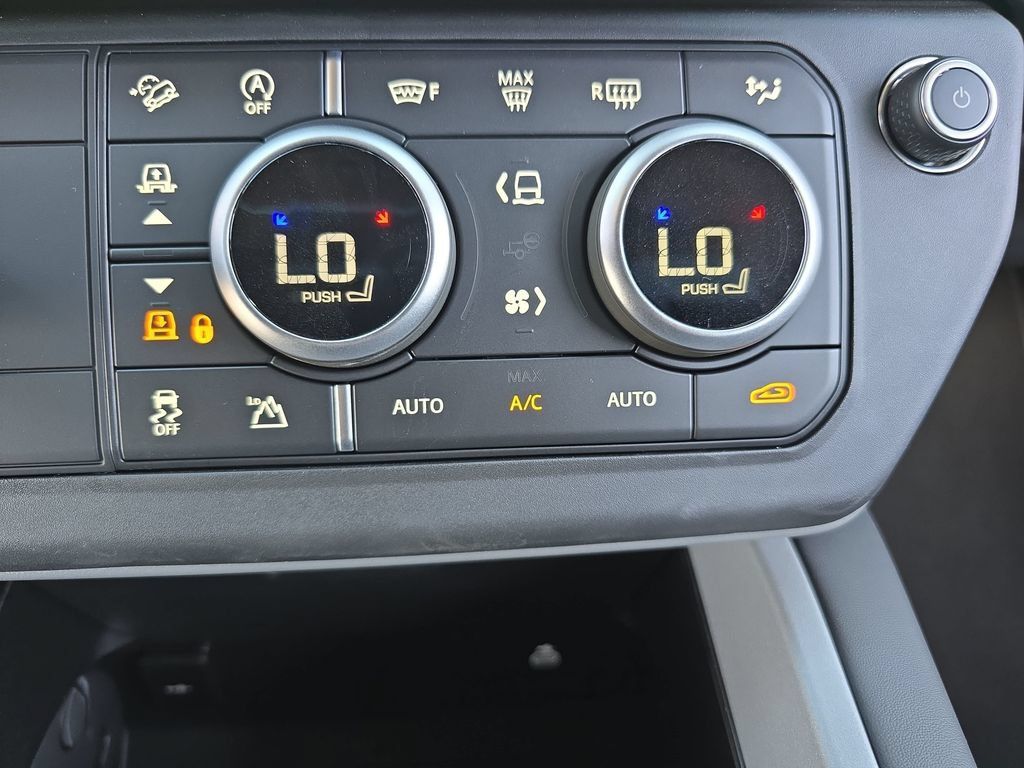 New 2026 Land Rover Defender 110 V8 AWD/4WD image 24