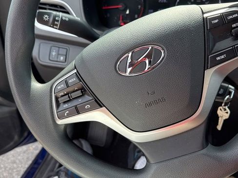 Used 2022 Hyundai Accent SE image 23