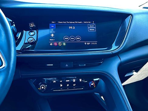 Used 2023 Buick Envision Preferred image 31