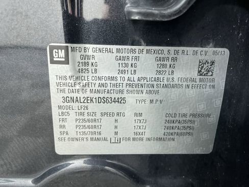 Used 2013 Chevrolet Captiva Sport LS image 46