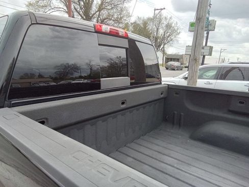 Used 2017 Chevrolet Silverado 1500 LTZ Z71 w/ LTZ Plus Package image 12