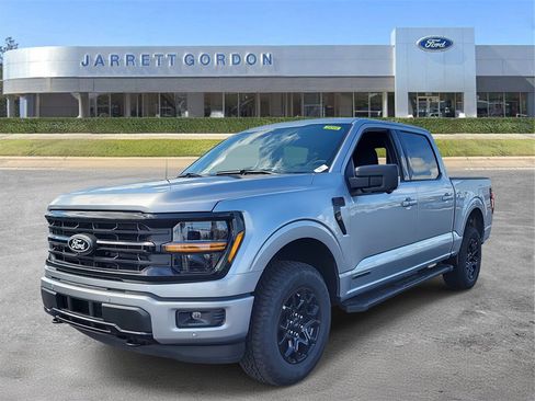 New 2025 Ford F150 XLT w/ Equipment Group 302A MID image 2