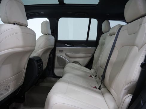 Used 2022 Jeep Grand Cherokee Limited 4xe image 25