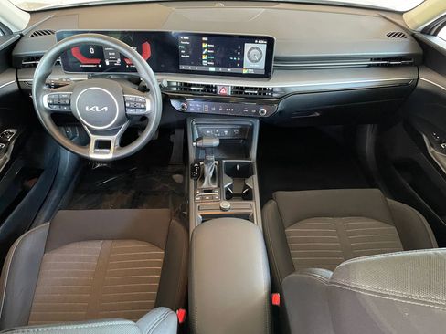 Used 2025 Kia K5 LXS image 32