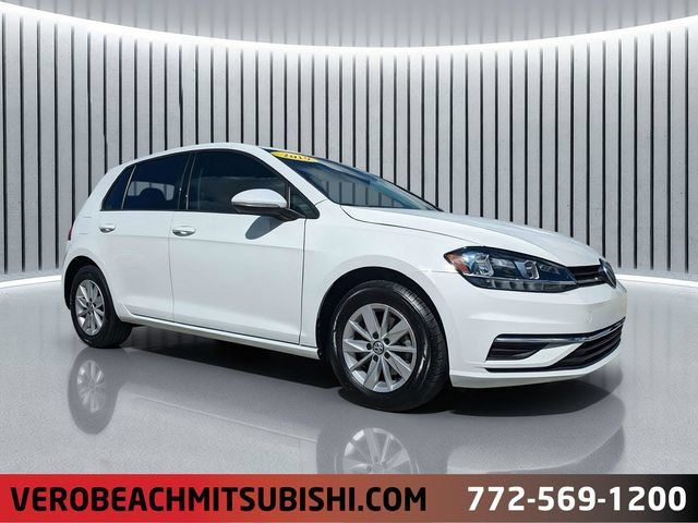 Used 2019 Volkswagen Golf S FWD image 1