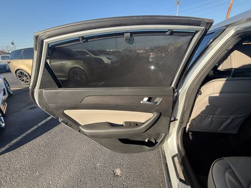 Used 2015 Hyundai Sonata Limited 2.0T image 19