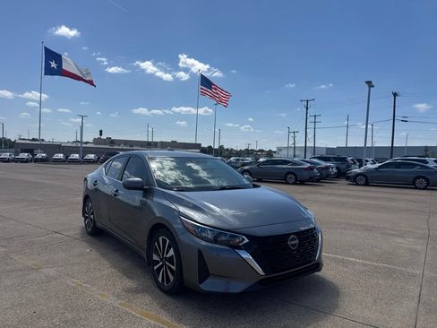 Used 2024 Nissan Sentra SV w/ SV Premium Package FWD image 1