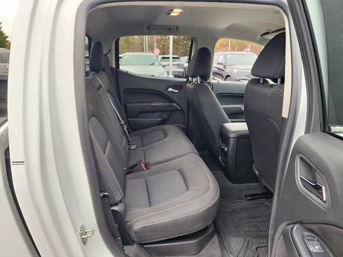 Certified 2021 Chevrolet Colorado LT w/ LT Convenience Package image 28