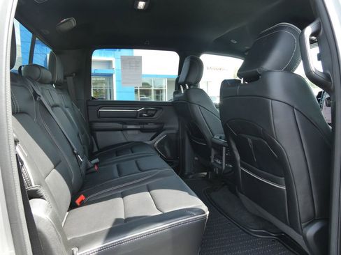 Used 2023 RAM 1500 Limited AWD/4WD image 17