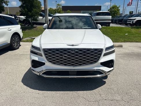 Used 2025 Genesis GV80 3.5T Advanced AWD/4WD image 2