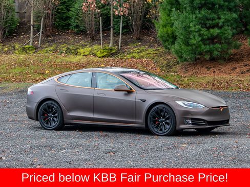 Used 2018 Tesla Model S 100D image 11