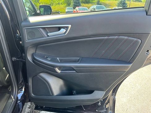 Used 2024 Ford Edge ST w/ Equipment Group 401A AWD/4WD image 23