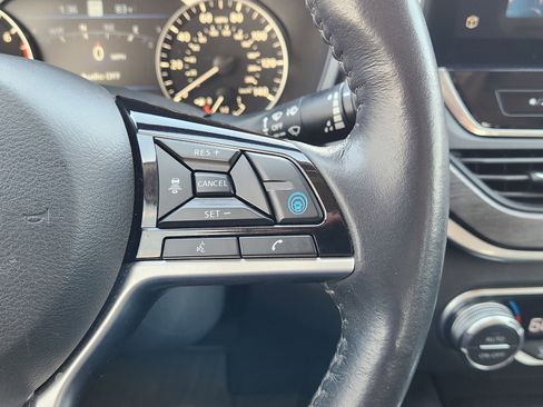 Used 2023 Nissan Altima 2.5 SL image 34