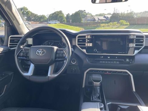 Used 2023 Toyota Tundra SR5 w/ SR5 Convenience Package AWD/4WD image 20