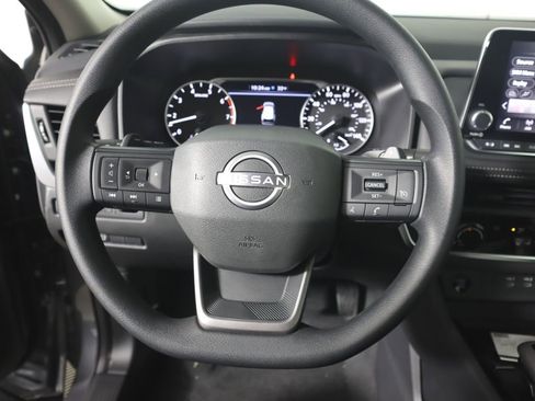 New 2026 Nissan Rogue S image 10