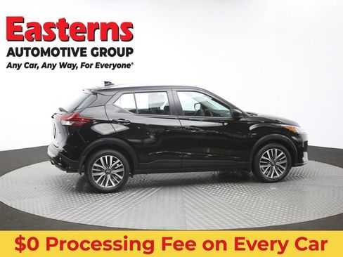 Used 2023 Nissan Kicks SV FWD image 42