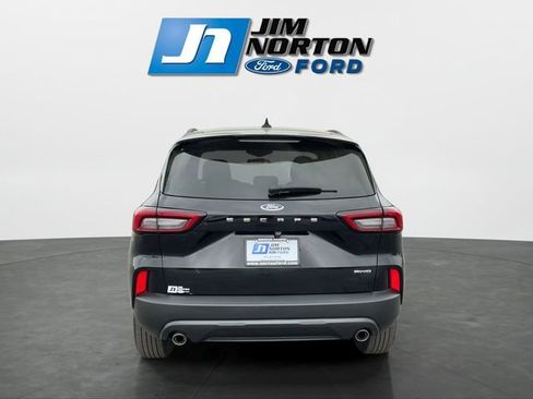 Used 2025 Ford Escape ST-Line image 4