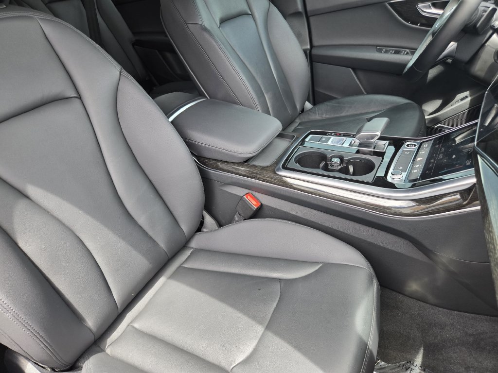 Used 2022 Audi Q7 3.0T Premium Plus AWD/4WD image 15