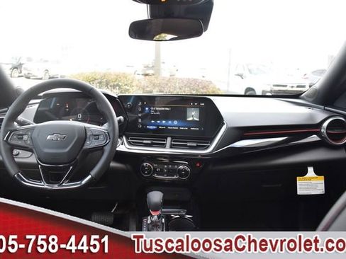 New 2026 Chevrolet Trax RS w/ Sunroof Package image 3