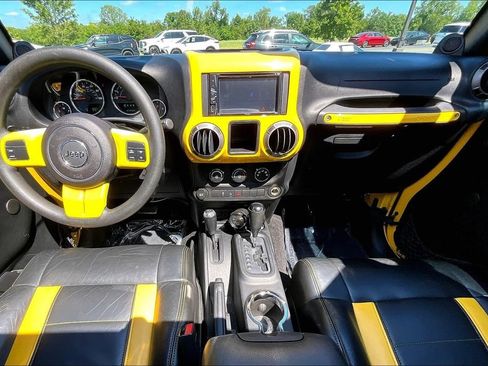 Used 2011 Jeep Wrangler Unlimited Sport AWD/4WD image 9