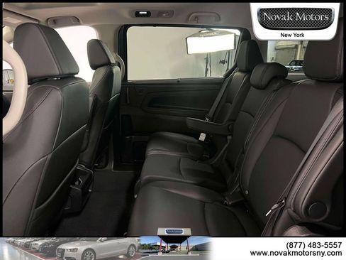 Used 2026 Honda Odyssey EX-L image 13