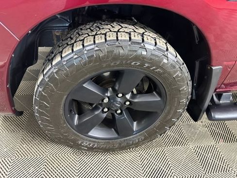 Used 2019 RAM 1500 Express w/ Wheel & Sound Group image 10