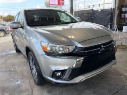 Used 2019 Mitsubishi Outlander Sport SE FWD image 3