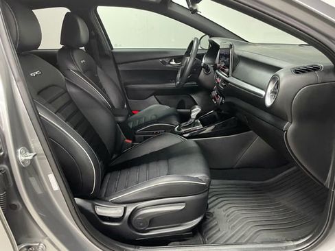 Used 2024 Kia Forte GT-Line w/ GT-Line Premium Package image 18