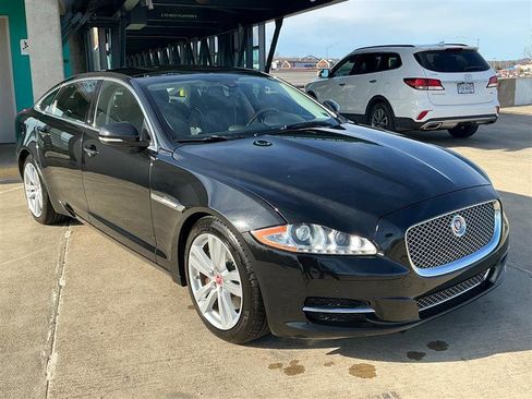 Used 2014 Jaguar XJ L Portfolio image 9