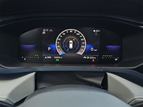 Used 2024 Volkswagen Taos SE image 24