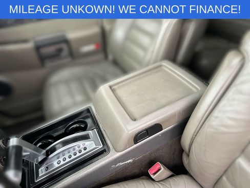 Used 2003 HUMMER H2 Base w/ Preferred Equipment Group image 21