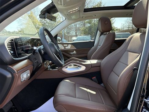 Certified 2025 Mercedes-Benz GLE 350 4MATIC image 11