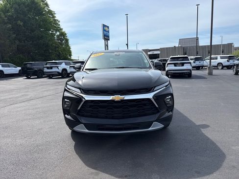 Used 2025 Chevrolet Blazer LT AWD/4WD image 8