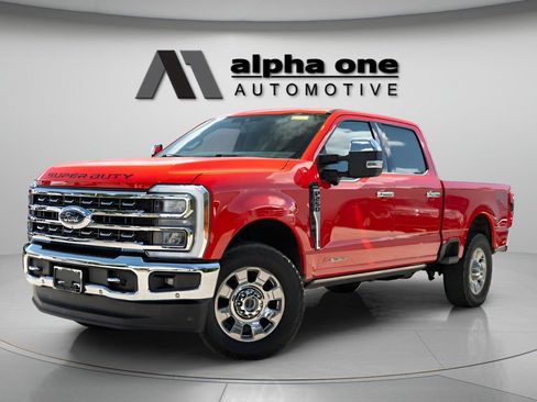 Used 2023 Ford F250 Lariat w/ Lariat Ultimate Package AWD/4WD image 1