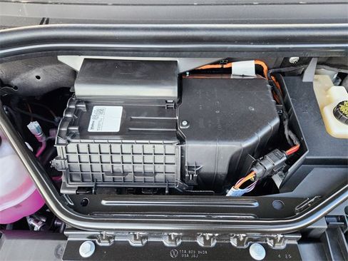 New 2026 Volkswagen ID.4 Pro image 29