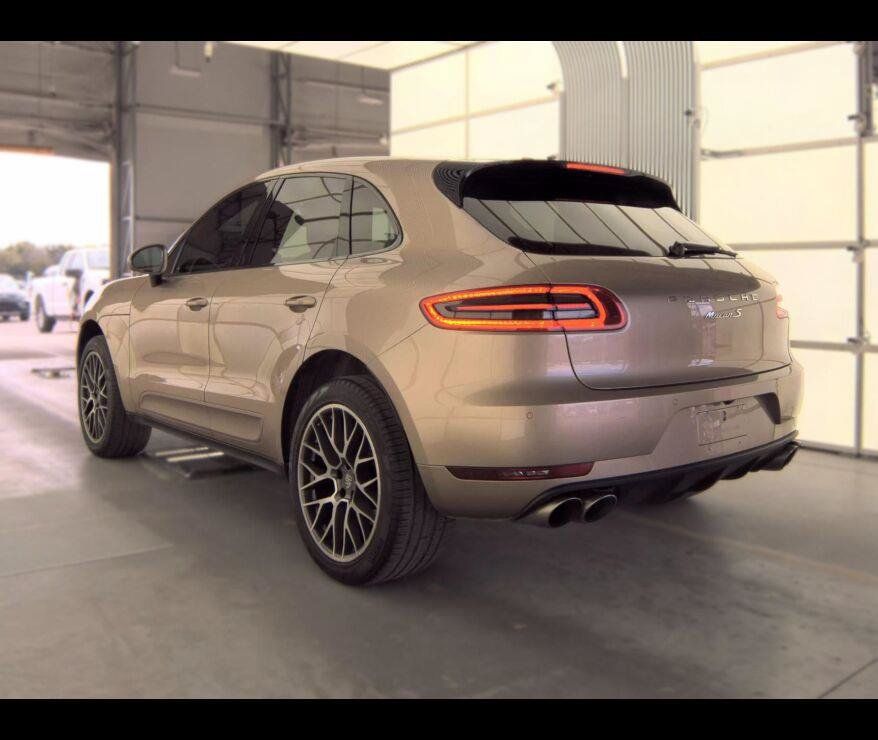Used 2018 Porsche Macan S AWD/4WD image 11