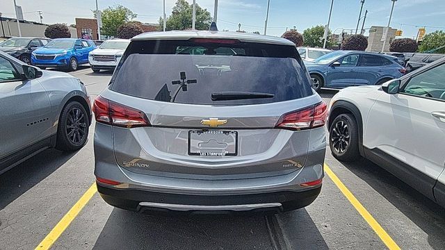 Used 2024 Chevrolet Equinox LT FWD image 8