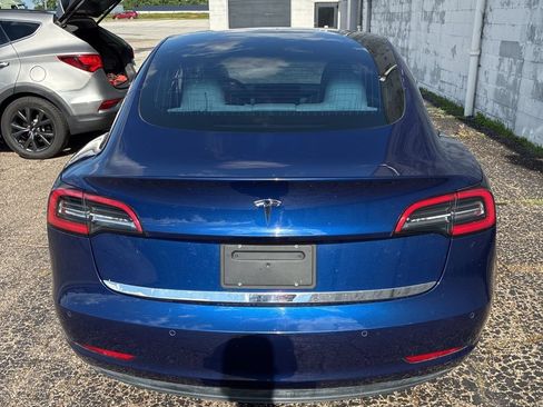 Used 2020 Tesla Model 3 Standard Range Plus RWD image 7