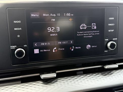 Certified 2024 Kia Carnival LX FWD image 26
