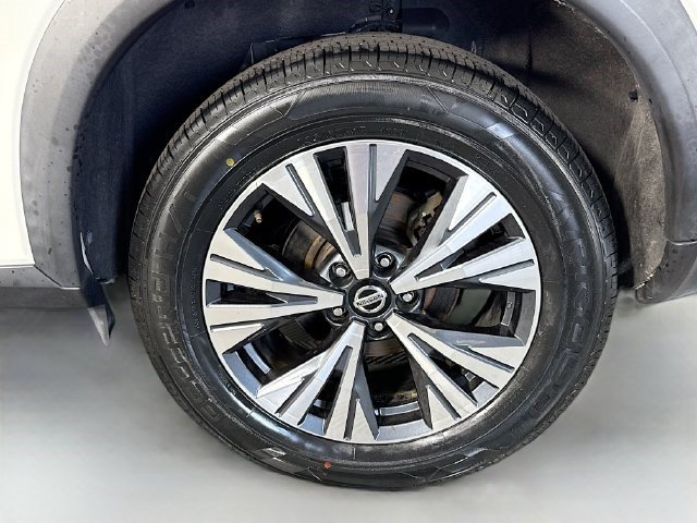 Used 2021 Nissan Rogue SV AWD/4WD image 36