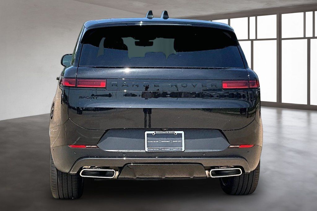 New 2026 Land Rover Range Rover Sport SE AWD/4WD image 4