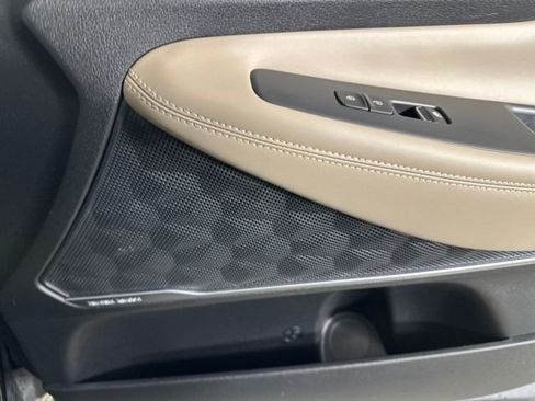 Used 2023 Hyundai Santa Fe SEL w/ Premium Package image 29