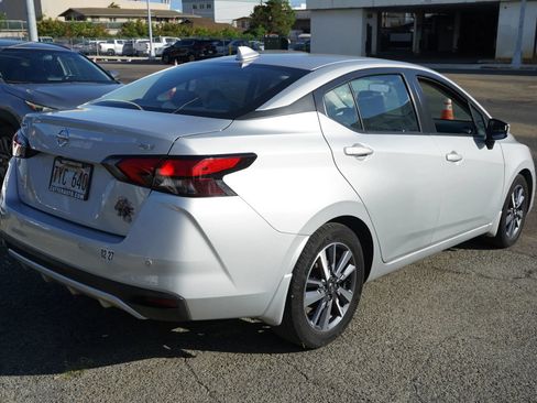 Used 2020 Nissan Versa SV FWD image 20